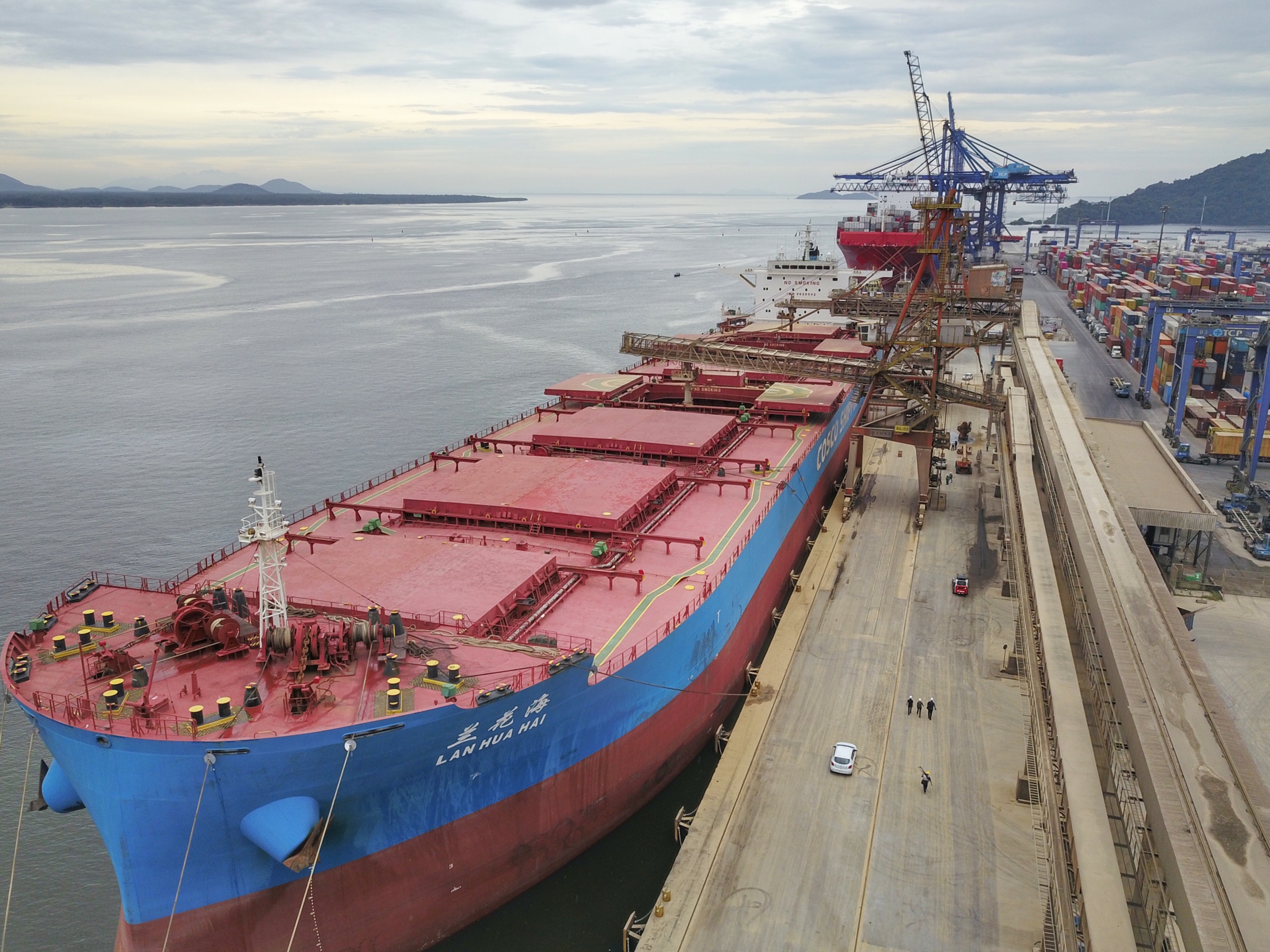 FOTO NAVIO PARANAGUA.jpg